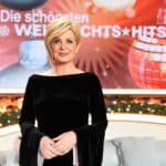 Die schönsten Weihnachtshits 2022 mit Carmen Nebel live im ZDF