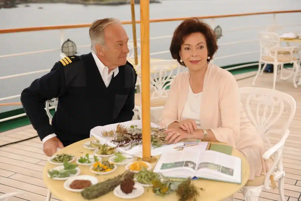 "Das Traumschiff" sticht in See: Liebe, Abenteuer und Hollywood-Flair am Karfreitag
